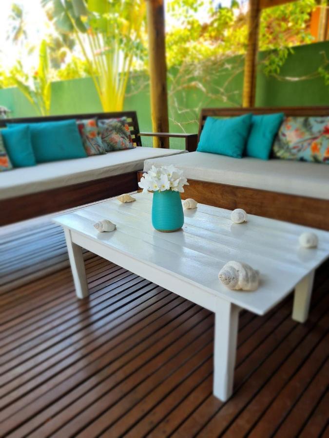 La Villa Tropicale Linda Casa Pertinho Do Mar ! イカライー エクステリア 写真